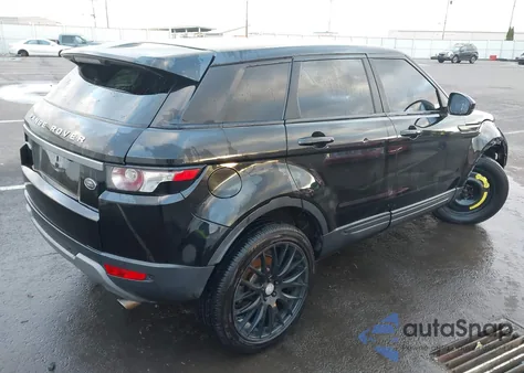 2015 Land Rover Range Rover Evoque Pure z USA, uszkodzony, nr VIN SALVP2BG6FH054574